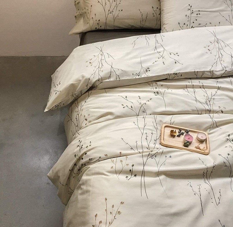 Eikei Modern Vintage Retro Mod Print Bedding Egyptian Cotton Duvet Cover Set Minimalist Chic Botanical Design Asian Zen Style Reversible Pattern in Full Queen or King Size (King, Neutral Tan) - Image 3
